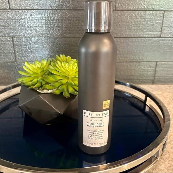 Kristin Ess Ultra Fine Workable Hairspray with Heat Protectant 🆕 - Picture 3 of 4